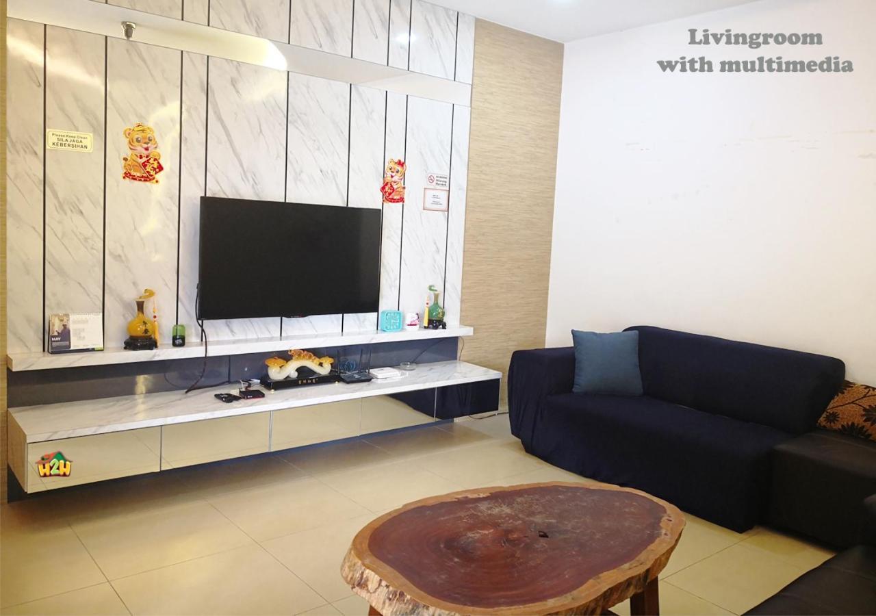 H2H - Cy Botani Vacation House Ipoh Bagian luar foto