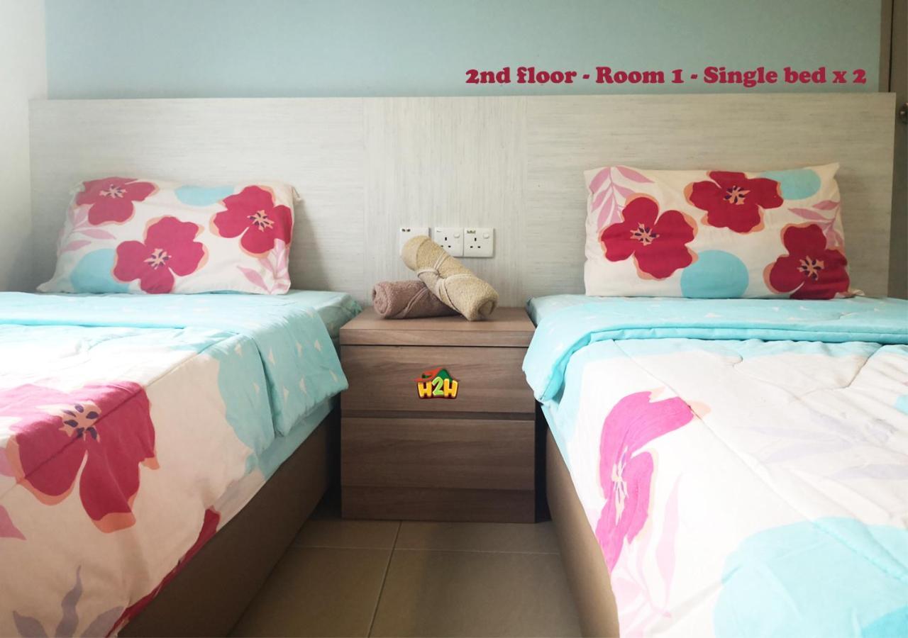 H2H - Cy Botani Vacation House Ipoh Bagian luar foto